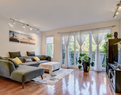 Verdun| Oasis Urbaine de Luxe-Condo 4 avec 2 chambres – entierement meublé